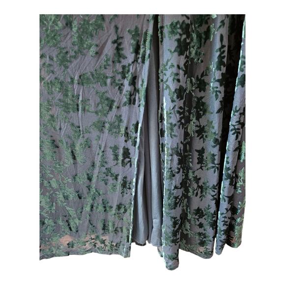 BALTIC BORN Women 3X Veronica Maxi Dress Green Velvet Burnout Smocked Waist NEW - Picture 8 of 12